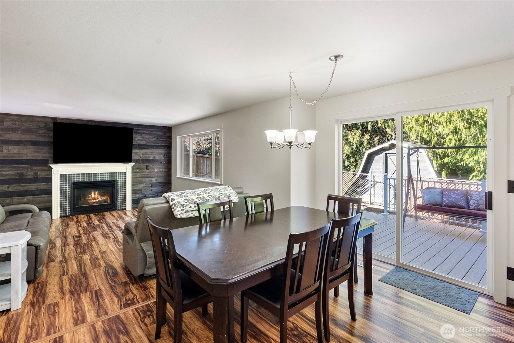 4844 NW Walgren Drive , Silverdale, WA 98383