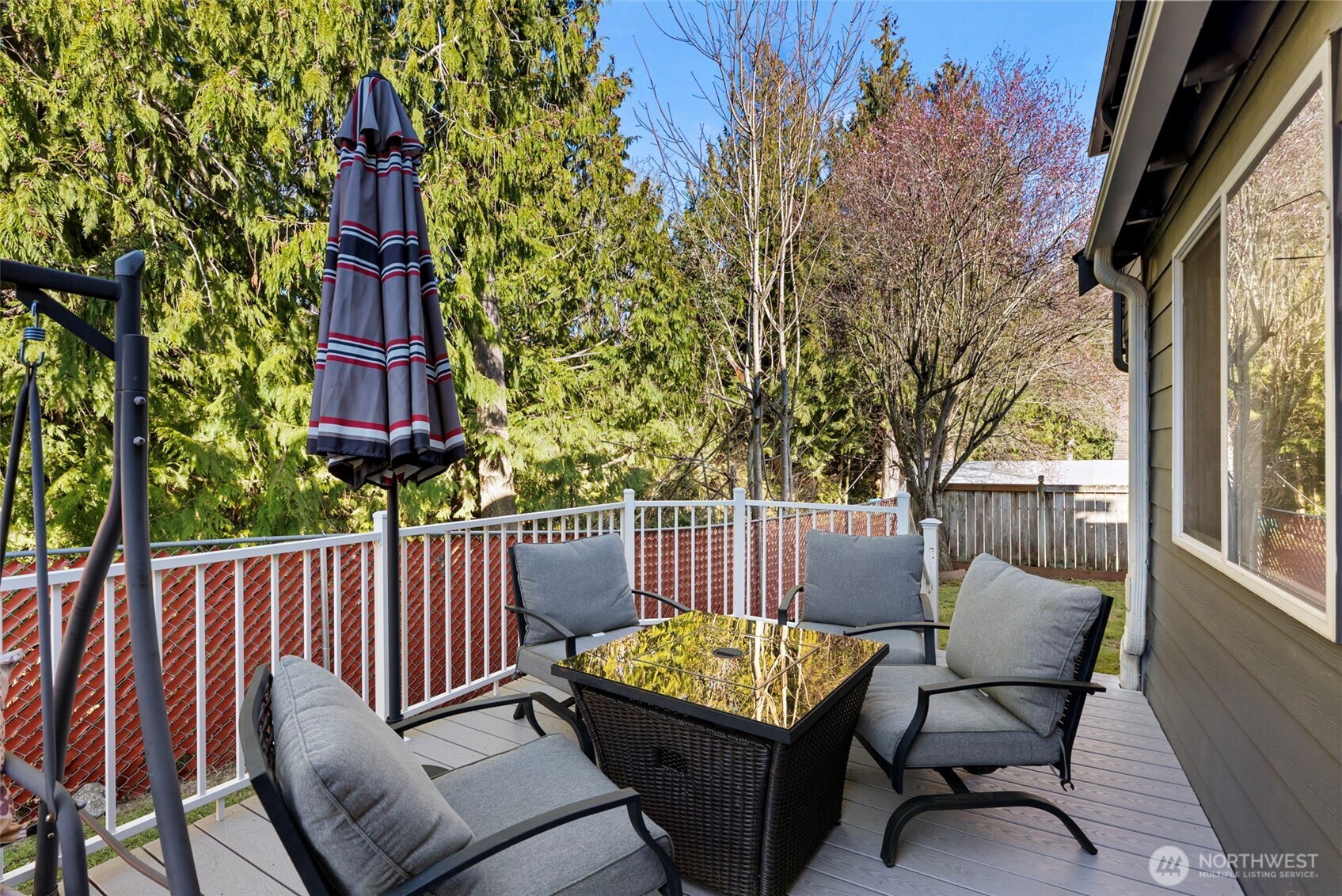 4844 NW Walgren Drive , Silverdale, WA 98383