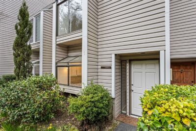 19805 15th Avenue NE #3, Shoreline, WA 98155