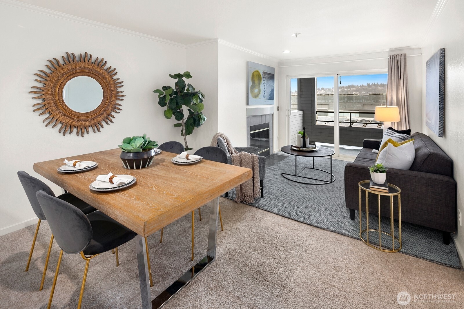 1504 Aurora Avenue N #311, Seattle, WA 98109