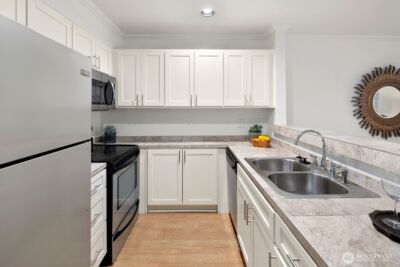 1504 Aurora Avenue N #311, Seattle, WA 98109 - Photo 10