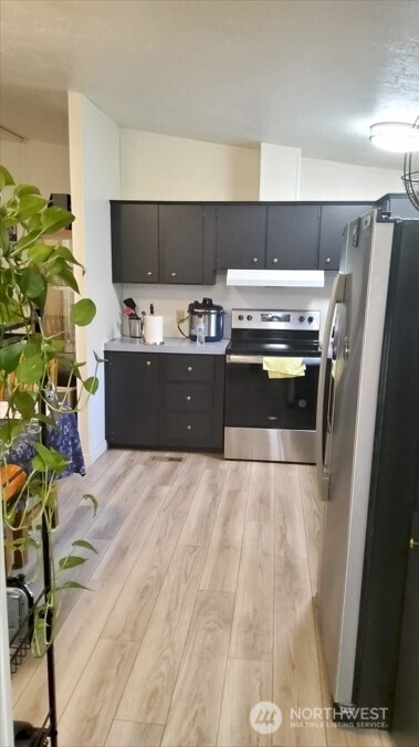 3333 228th Street SE #23, Bothell, WA 98021-8952