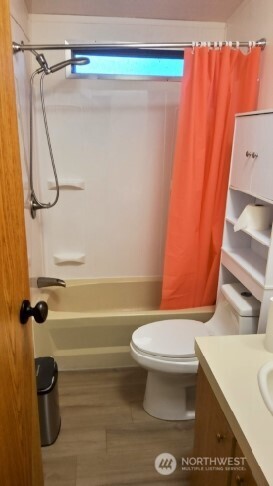 3333 228th Street SE #23, Bothell, WA 98021-8952