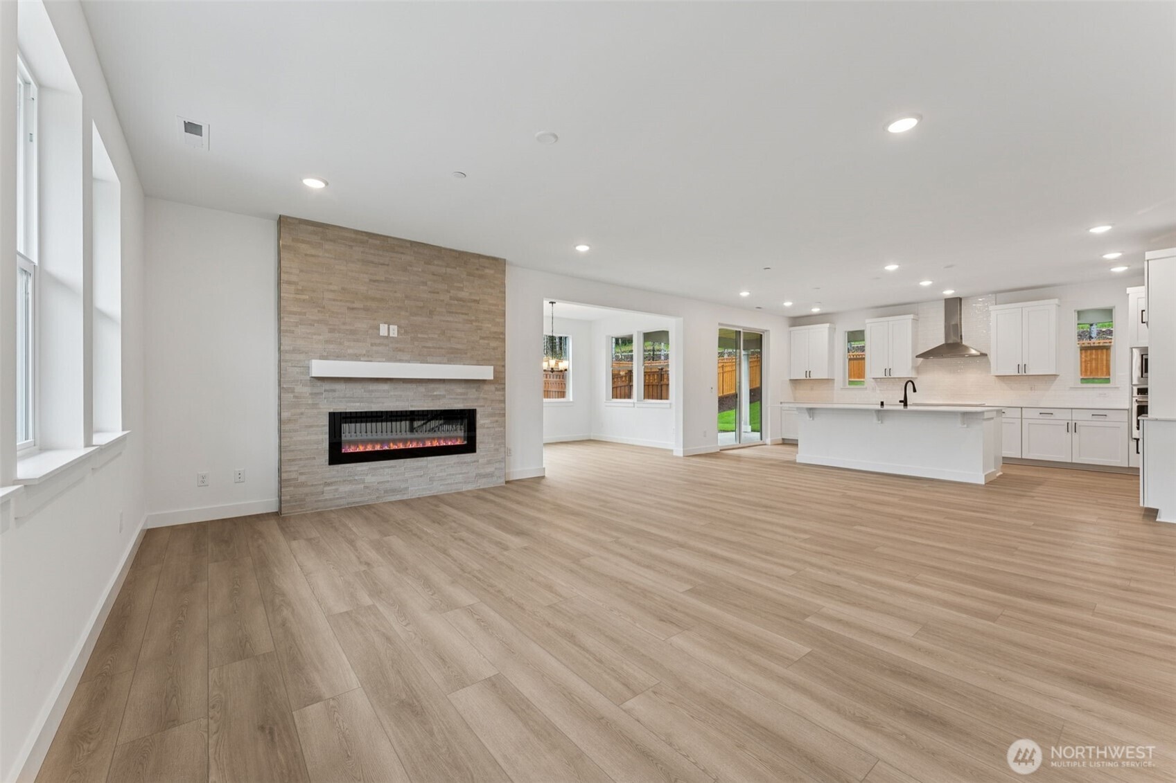 15706 210th Avenue E #312, Bonney Lake, WA 98391