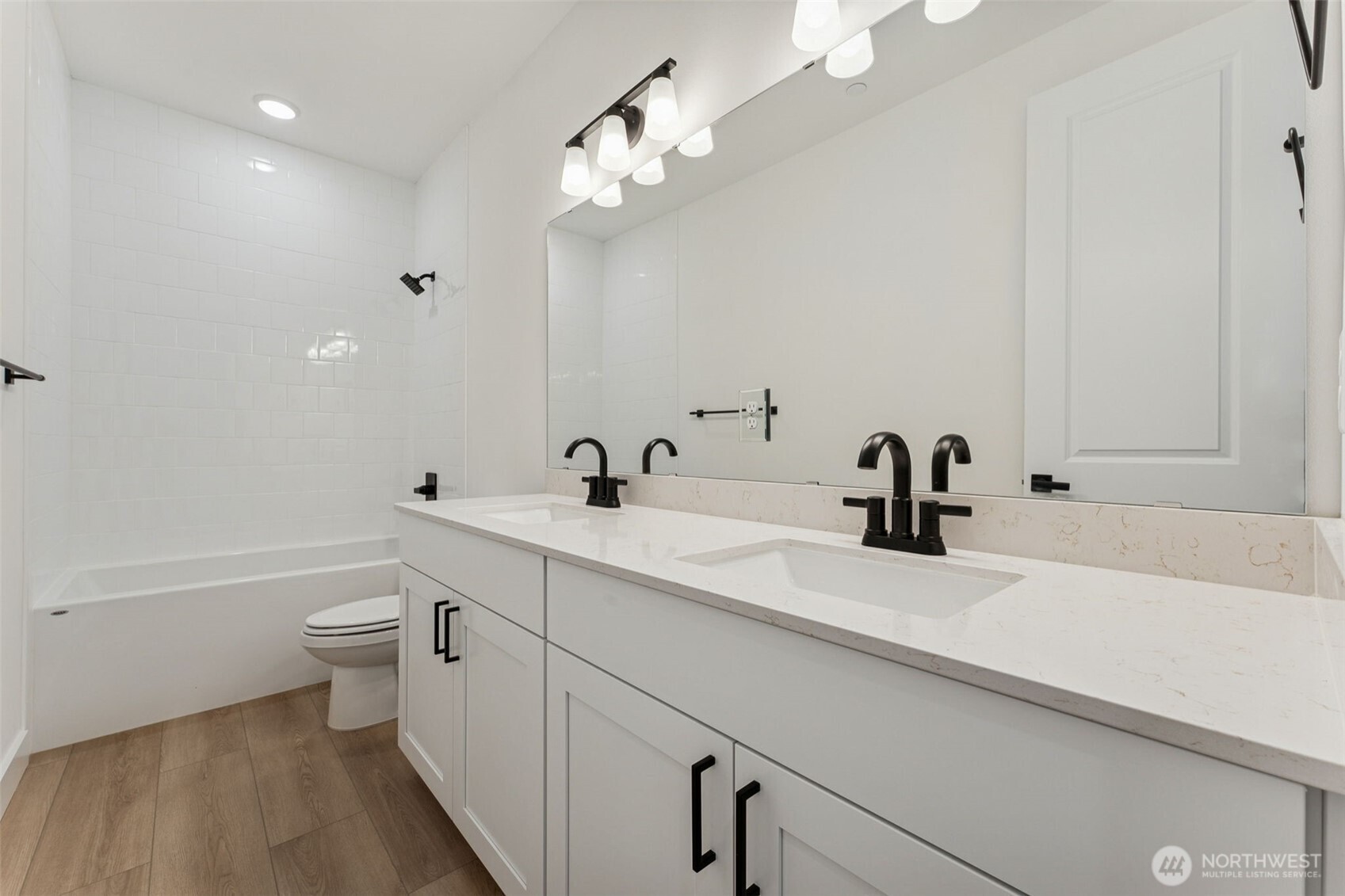 15706 210th Avenue E #312, Bonney Lake, WA 98391