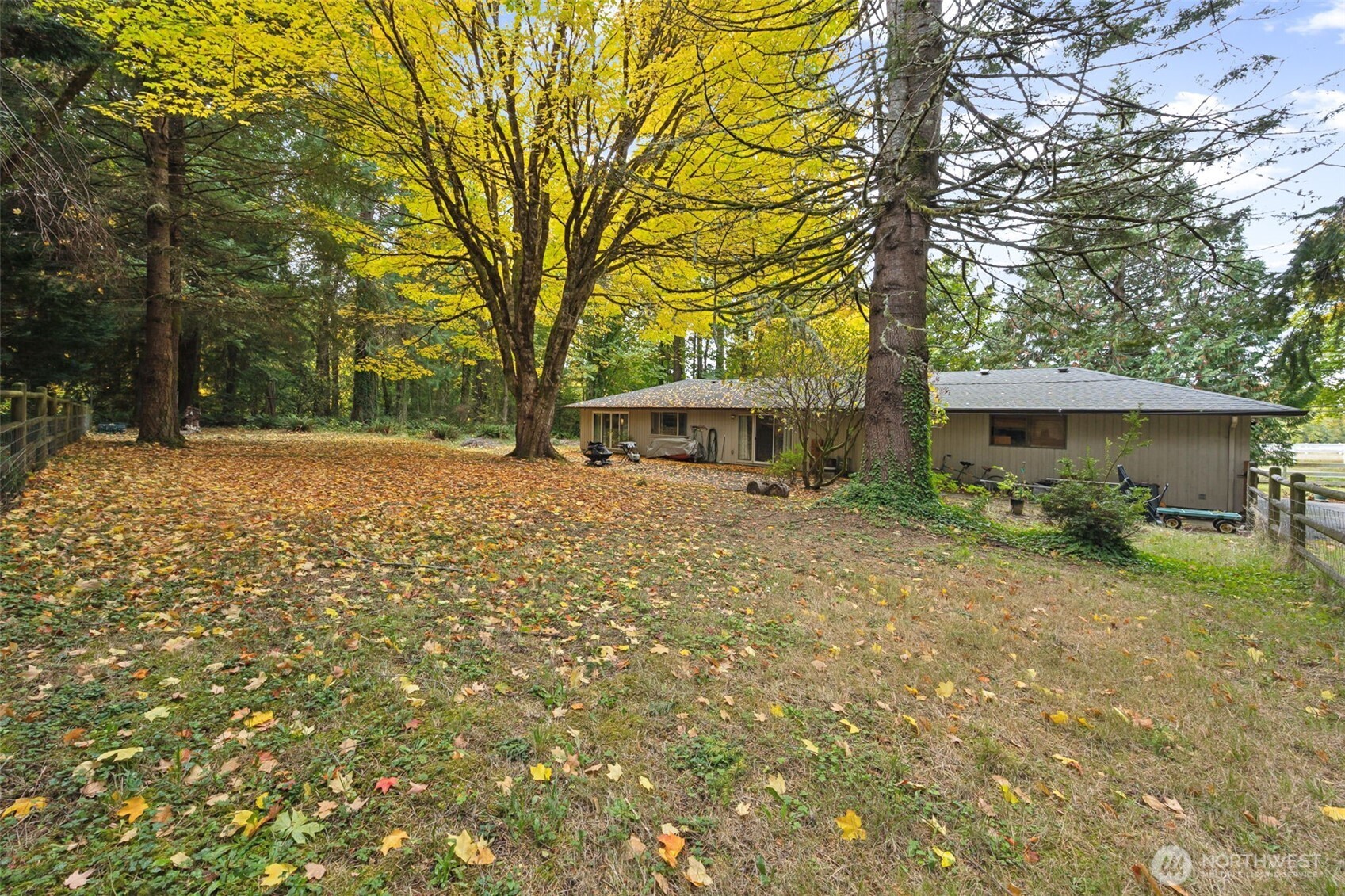 5700 Cooper Point Road NW, Olympia, WA 98502