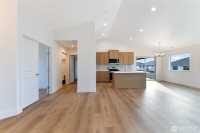 316 N Montana Street , Moses Lake, WA 98837 - Photo 16