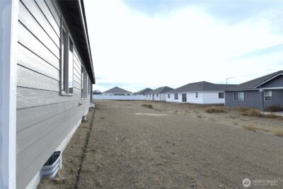 316 N Montana Street , Moses Lake, WA 98837 - Photo 3