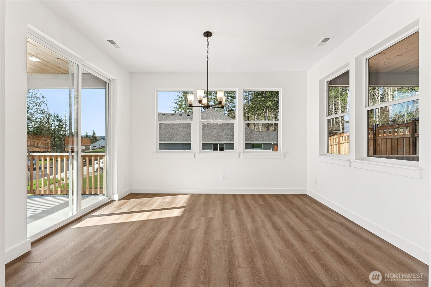 15814 210th Avenue E #310, Bonney Lake, WA 98391