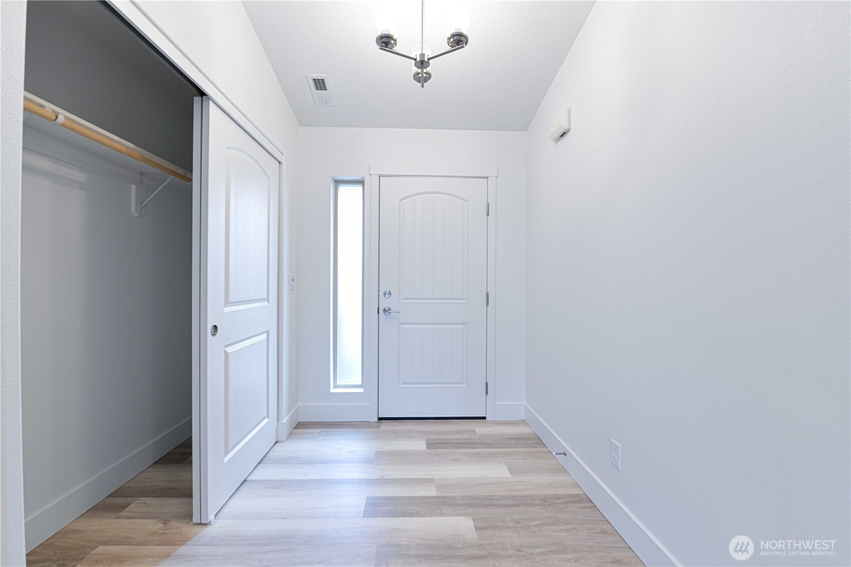 308 N Sandy Loop , Moses Lake, WA 98837