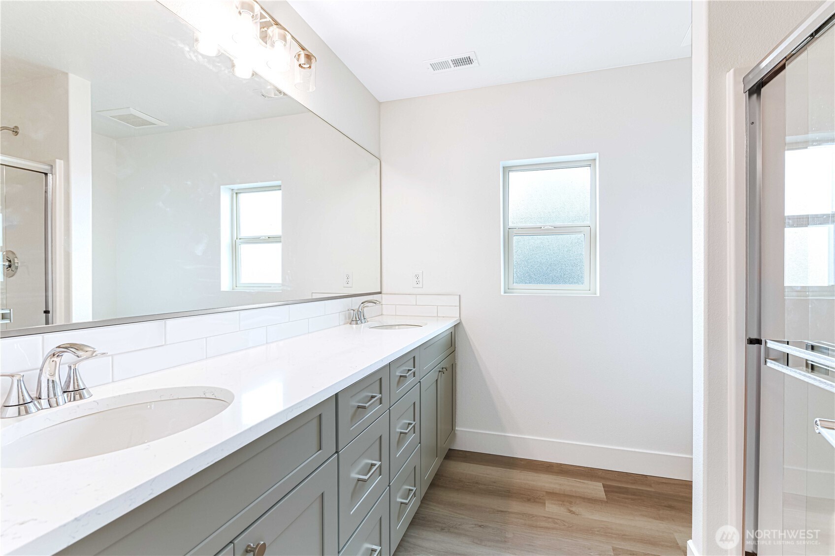 308 N Sandy Loop , Moses Lake, WA 98837