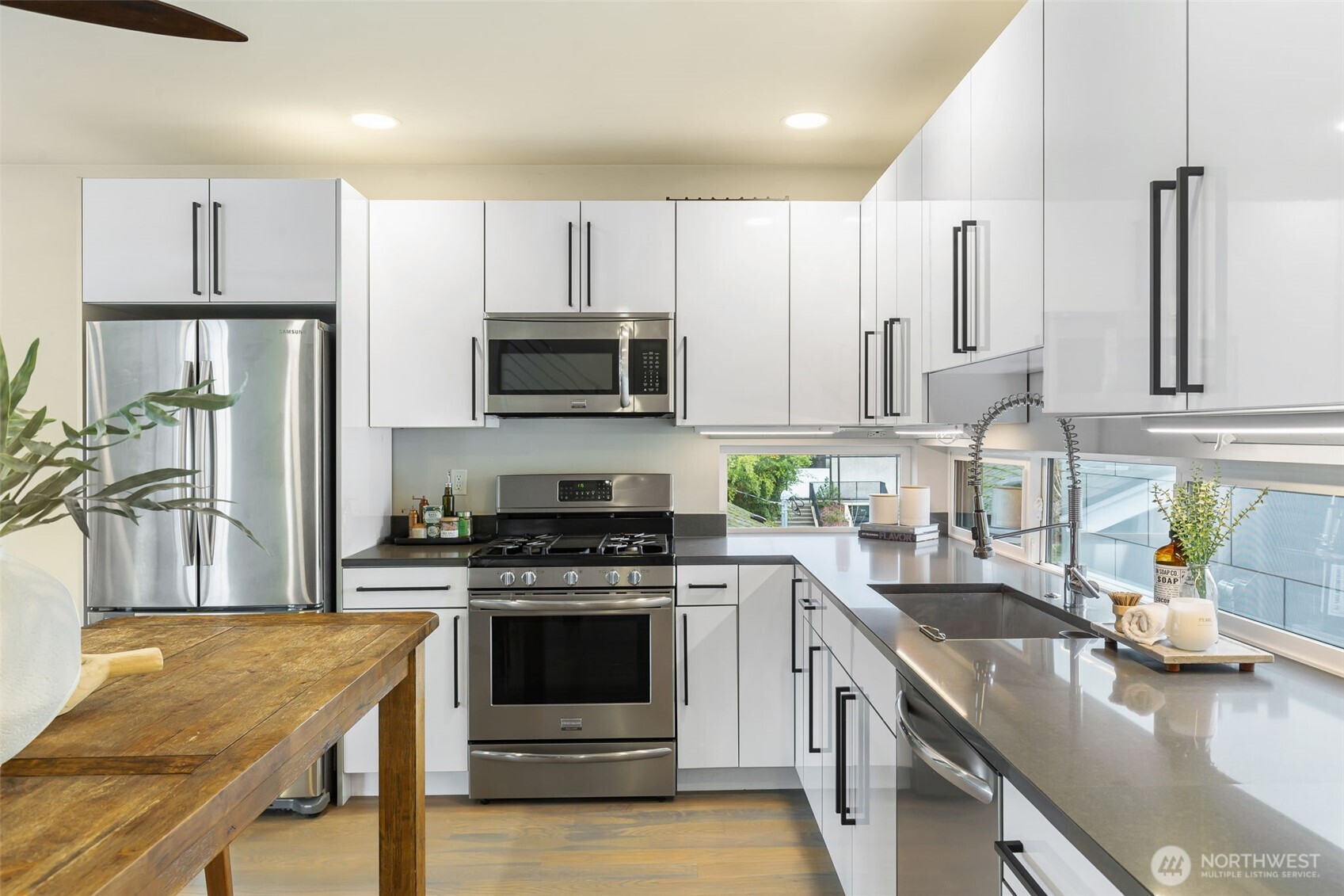 2007 NW 63rd Street #B, Seattle, WA 98107