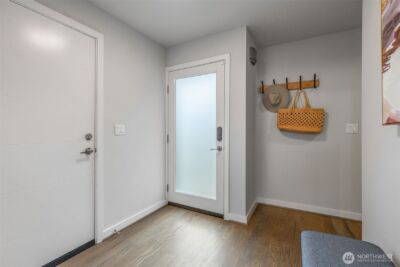 2007 NW 63rd Street #B, Seattle, WA 98107 - Photo 2