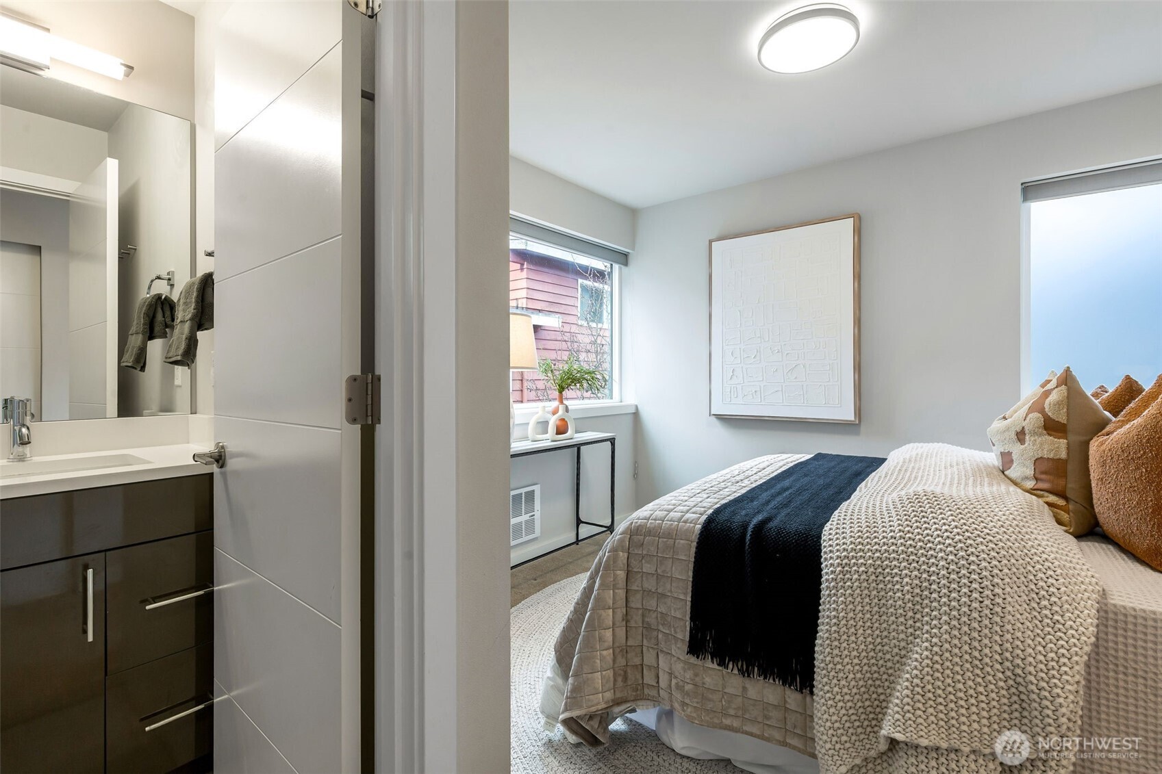 2007 NW 63rd Street #B, Seattle, WA 98107