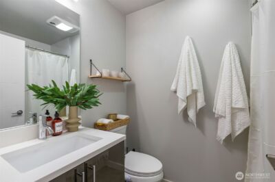 2007 NW 63rd Street #B, Seattle, WA 98107 - Photo 8