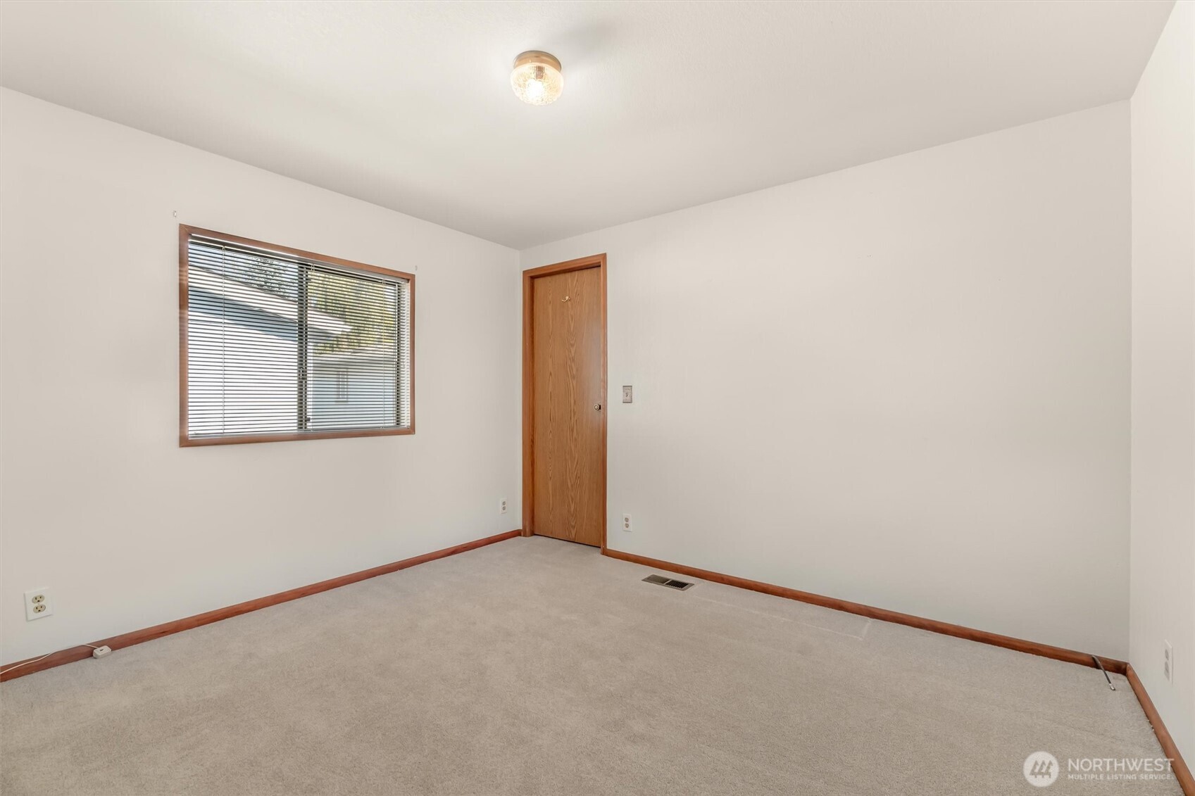 5900 64th Street NE #132, Marysville, WA 98270