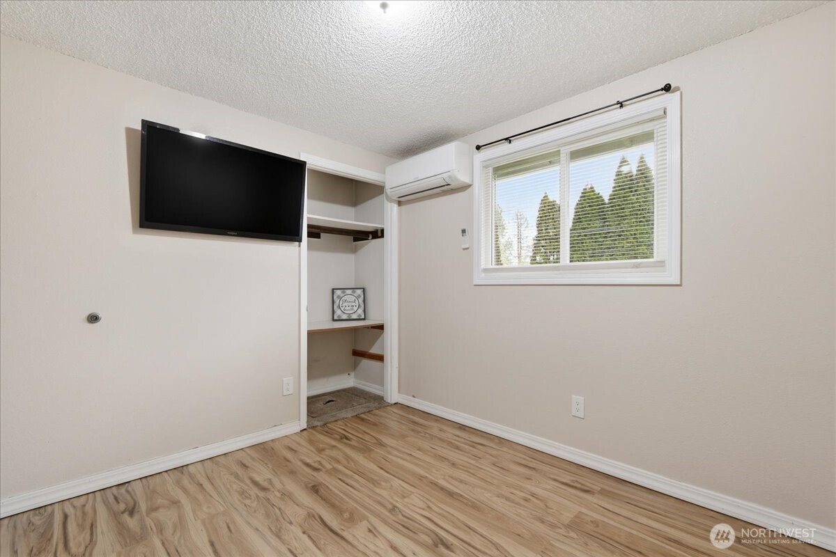 1305 NE 129th Avenue , Vancouver, WA 98684