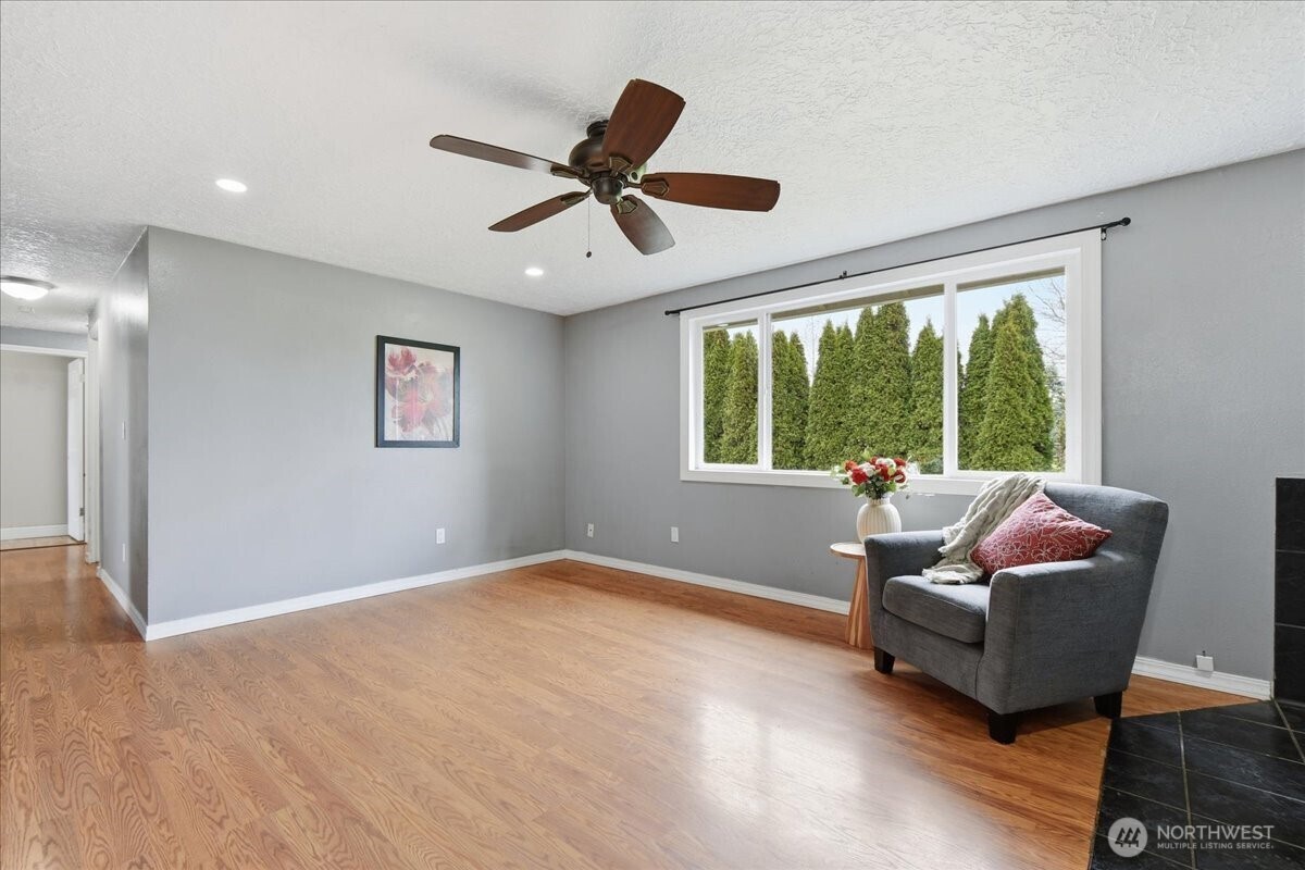 1305 NE 129th Avenue , Vancouver, WA 98684