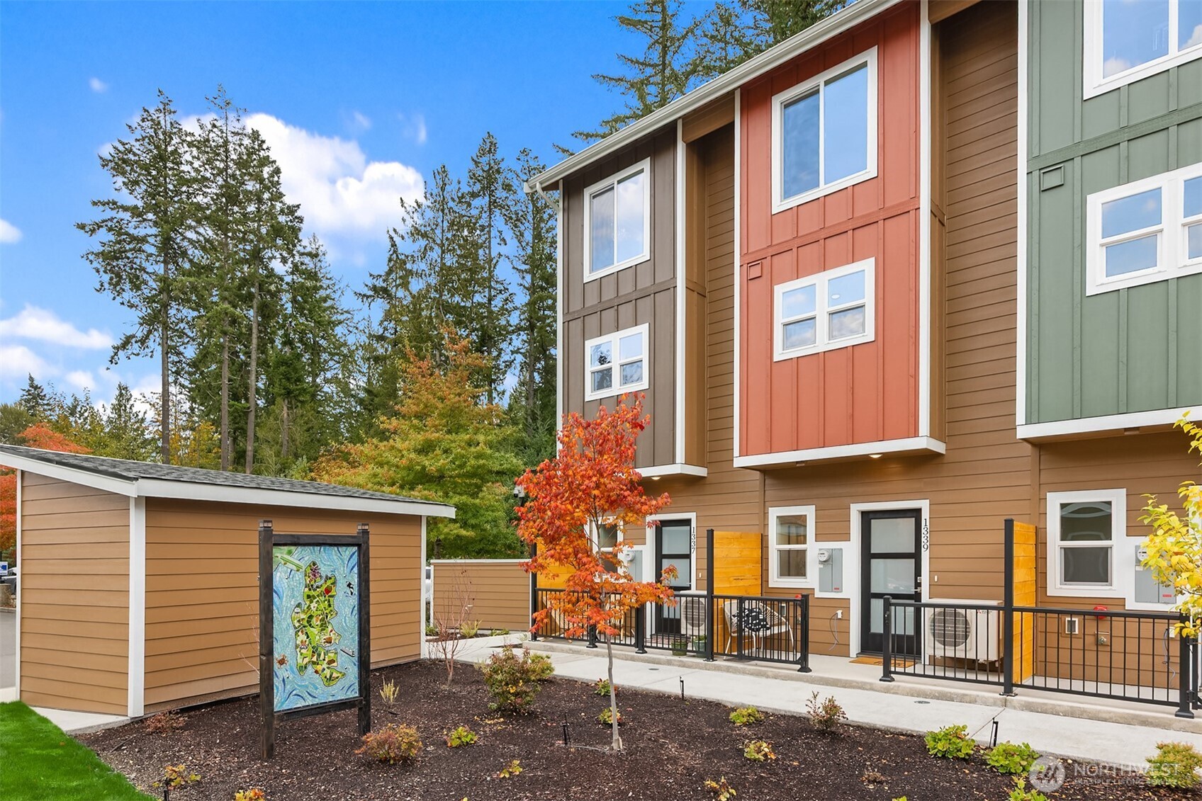 1359 Nolta Loop NE, Bainbridge Island, WA 98110