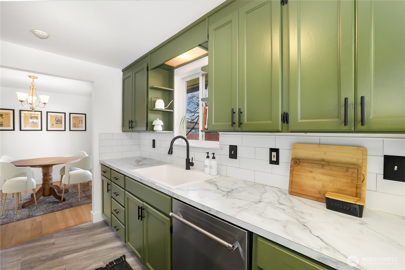 912 9th Street NW, Puyallup, WA 98371