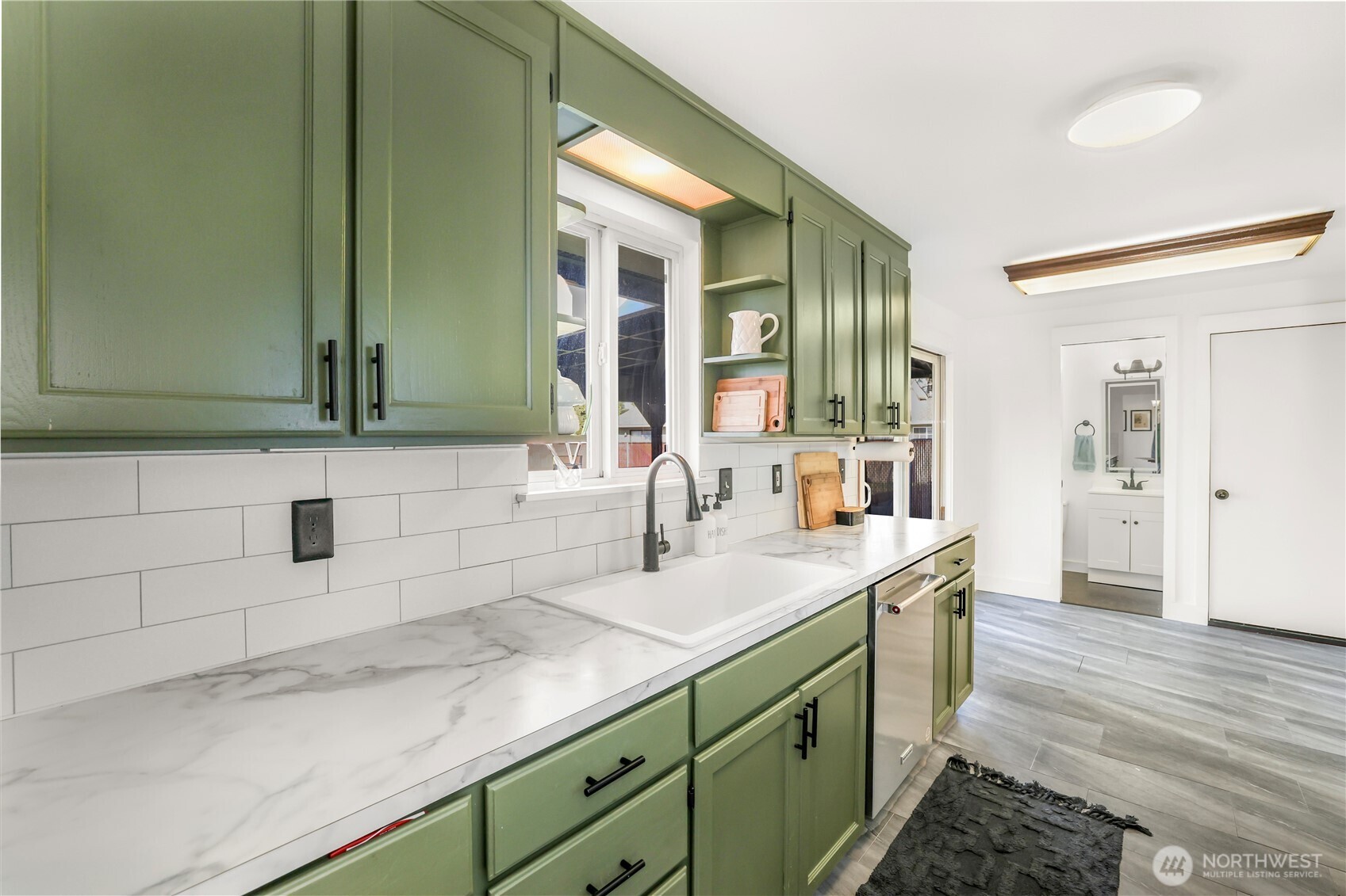 912 9th Street NW, Puyallup, WA 98371