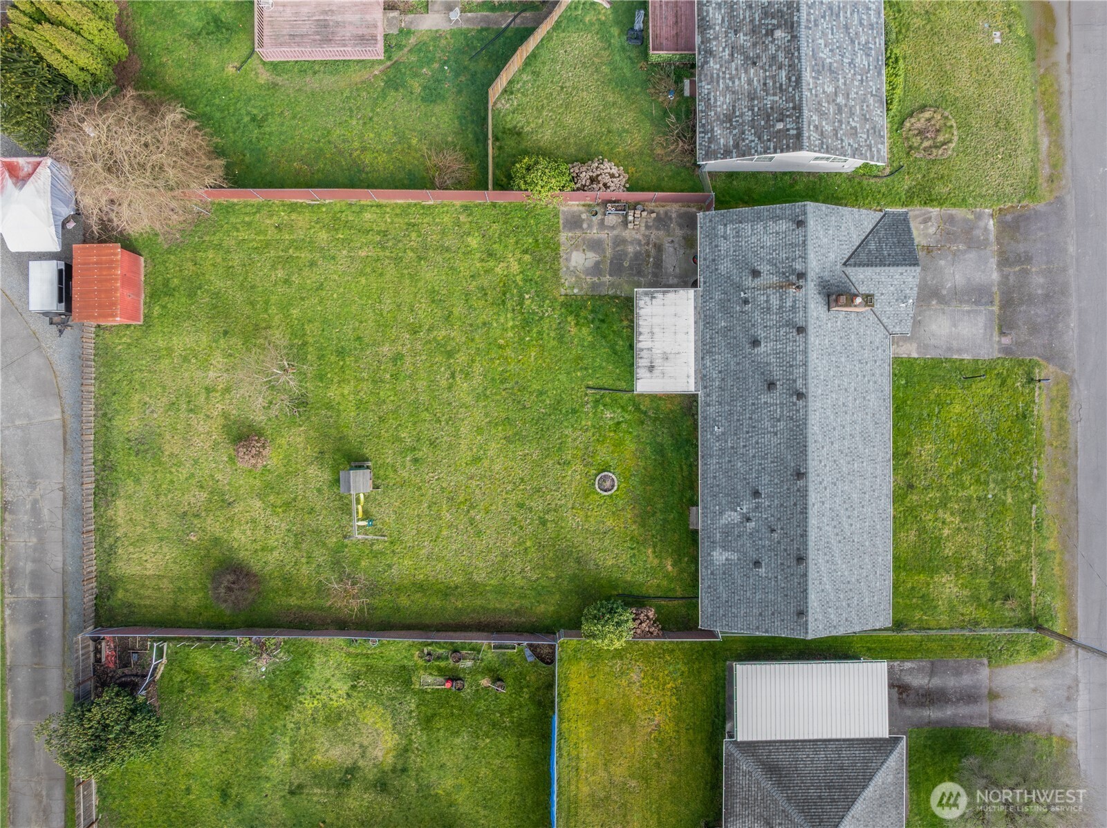 912 9th Street NW, Puyallup, WA 98371