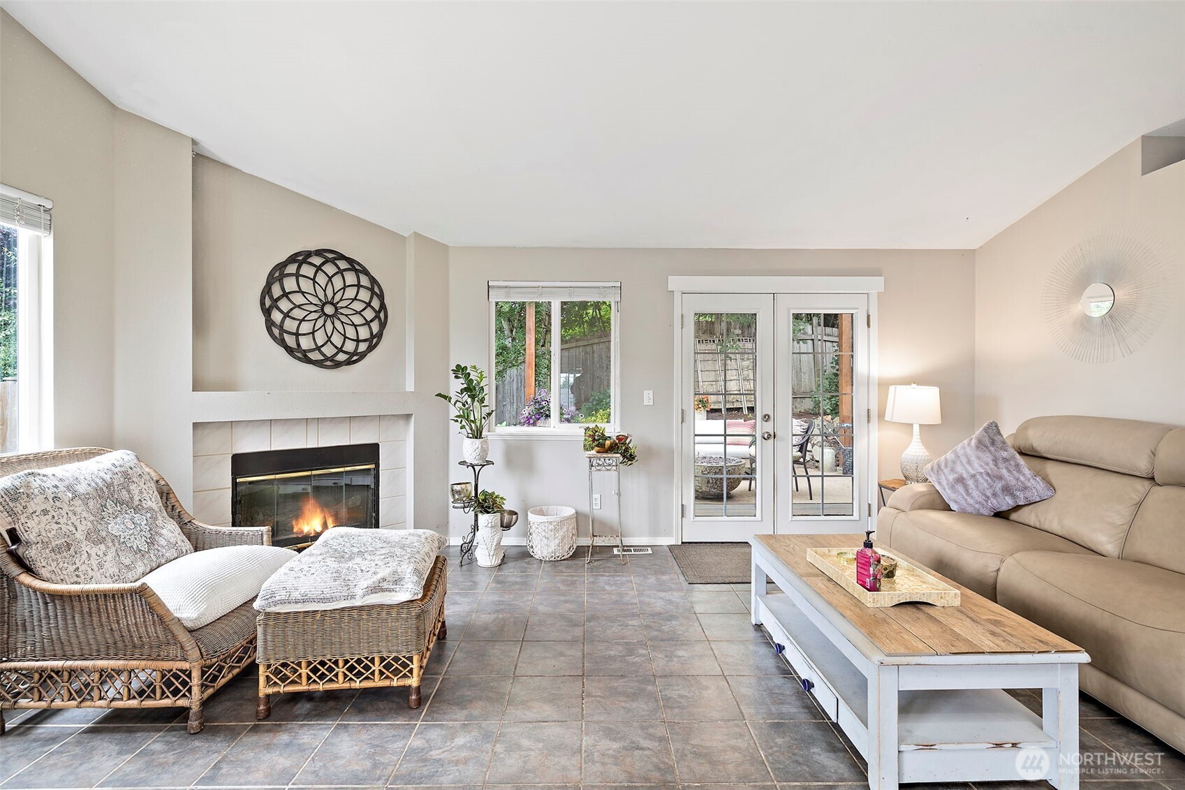 25920 202nd Avenue SE, Covington, WA 98042