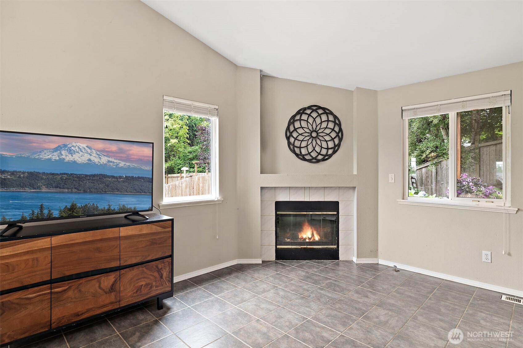 25920 202nd Avenue SE, Covington, WA 98042