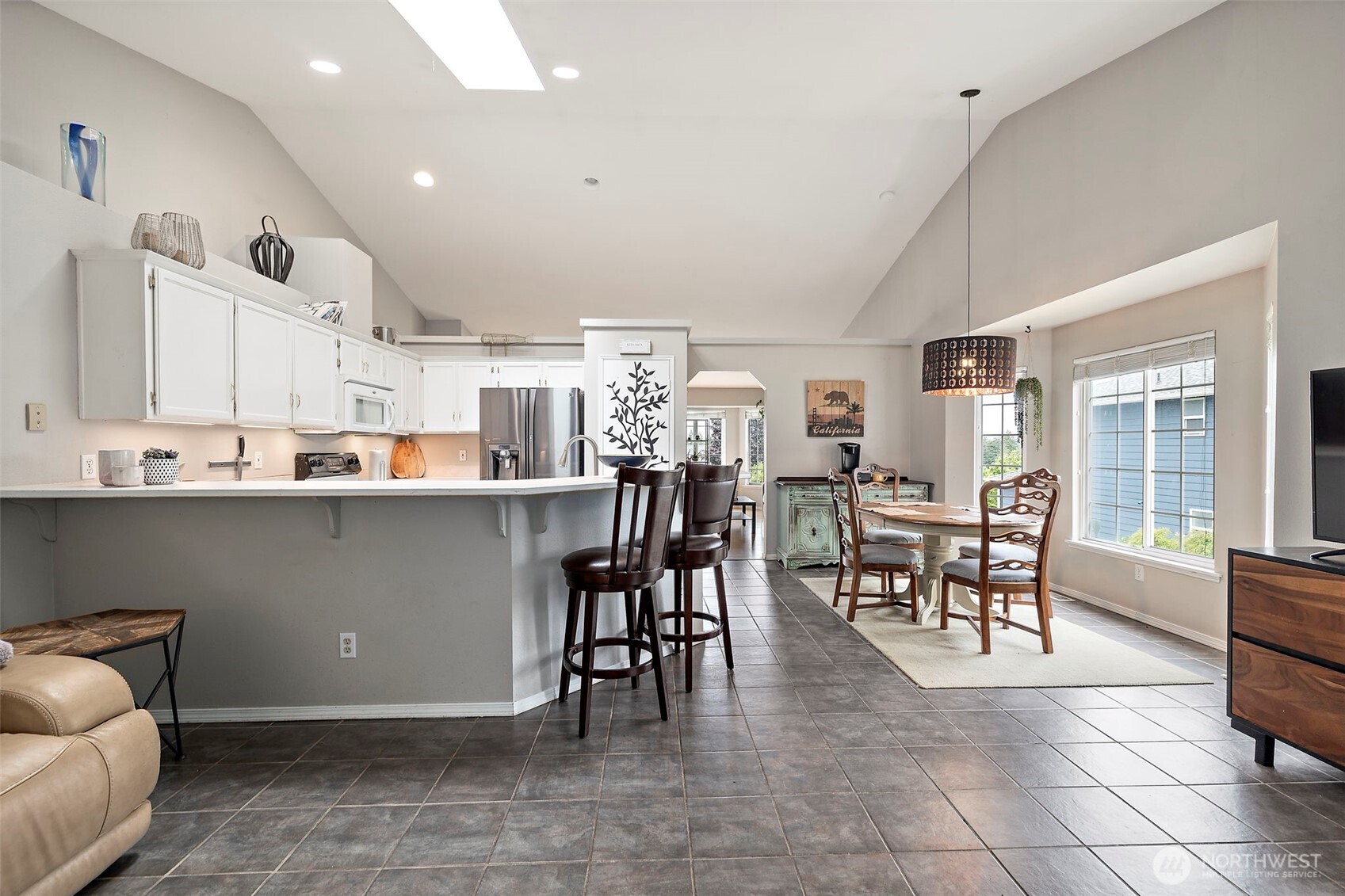 25920 202nd Avenue SE, Covington, WA 98042