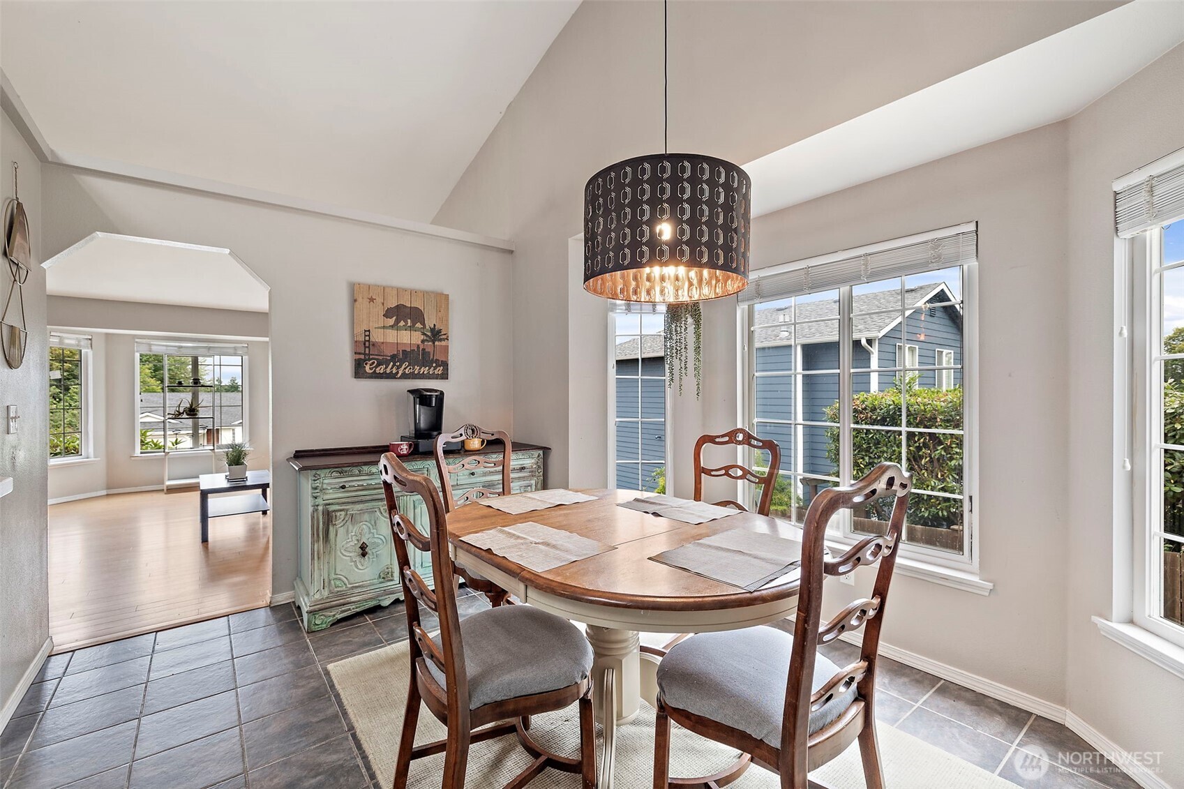 25920 202nd Avenue SE, Covington, WA 98042