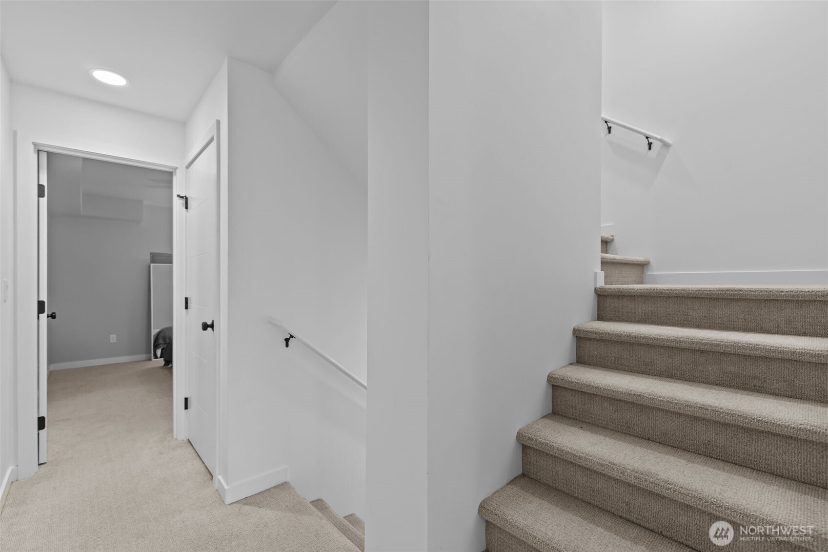 806 NW 50th Street #B, Seattle, WA 98107