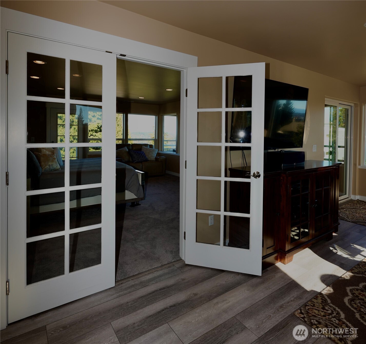 11031 Cornell Avenue S, Seattle, WA 98178-3114