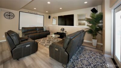 11031 Cornell Avenue S, Seattle, WA 98178-3114 - Photo 15