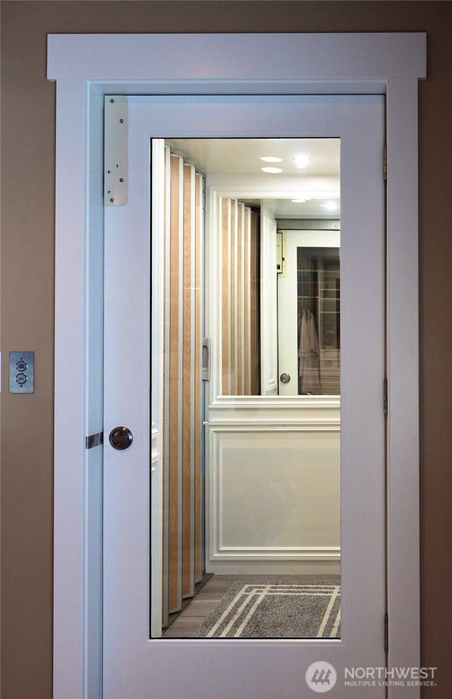 11031 Cornell Avenue S, Seattle, WA 98178-3114