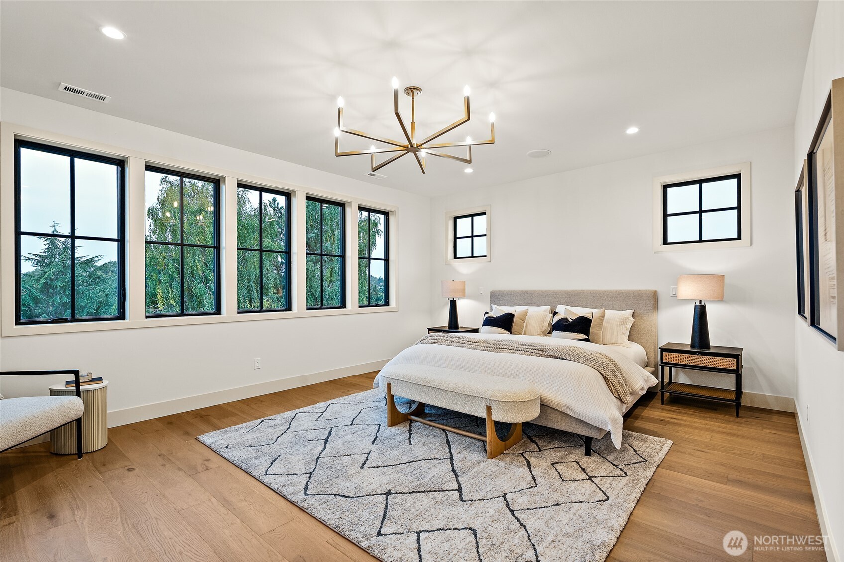 4103 43rd Avenue NE, Seattle, WA 98105