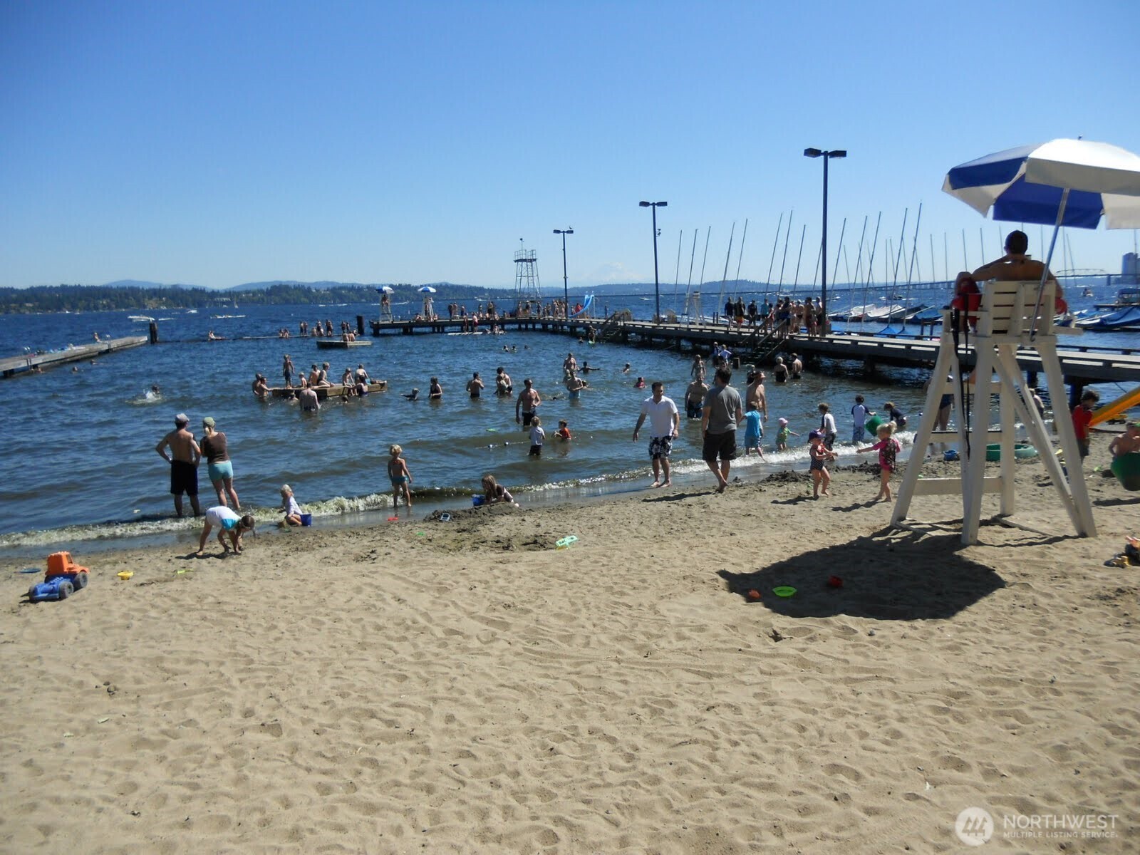 4103 43rd Avenue NE, Seattle, WA 98105