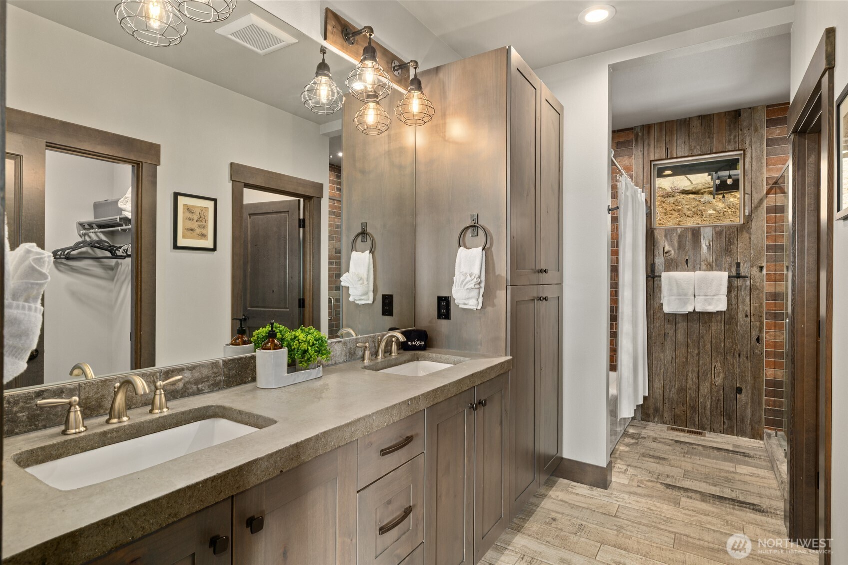 570 Paintbrush Lane , Ronald, WA 98940