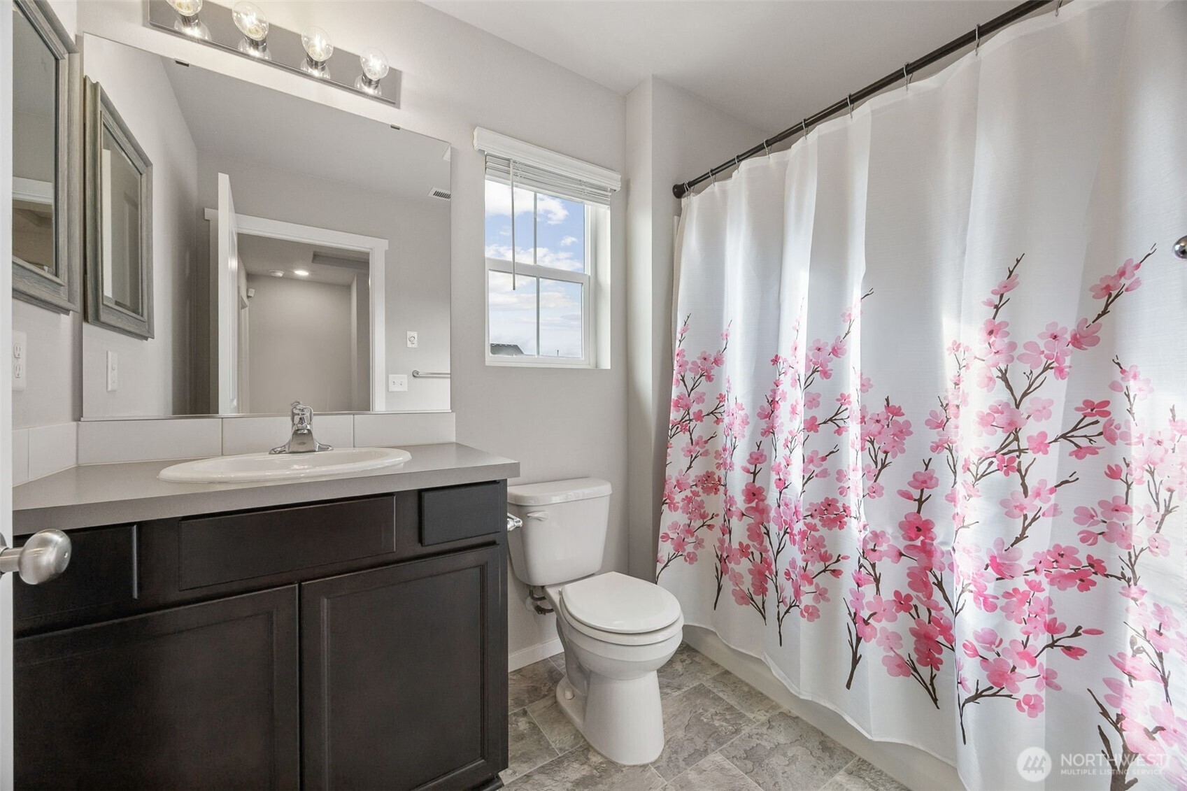 10735 183rd Street E, Puyallup, WA 98374