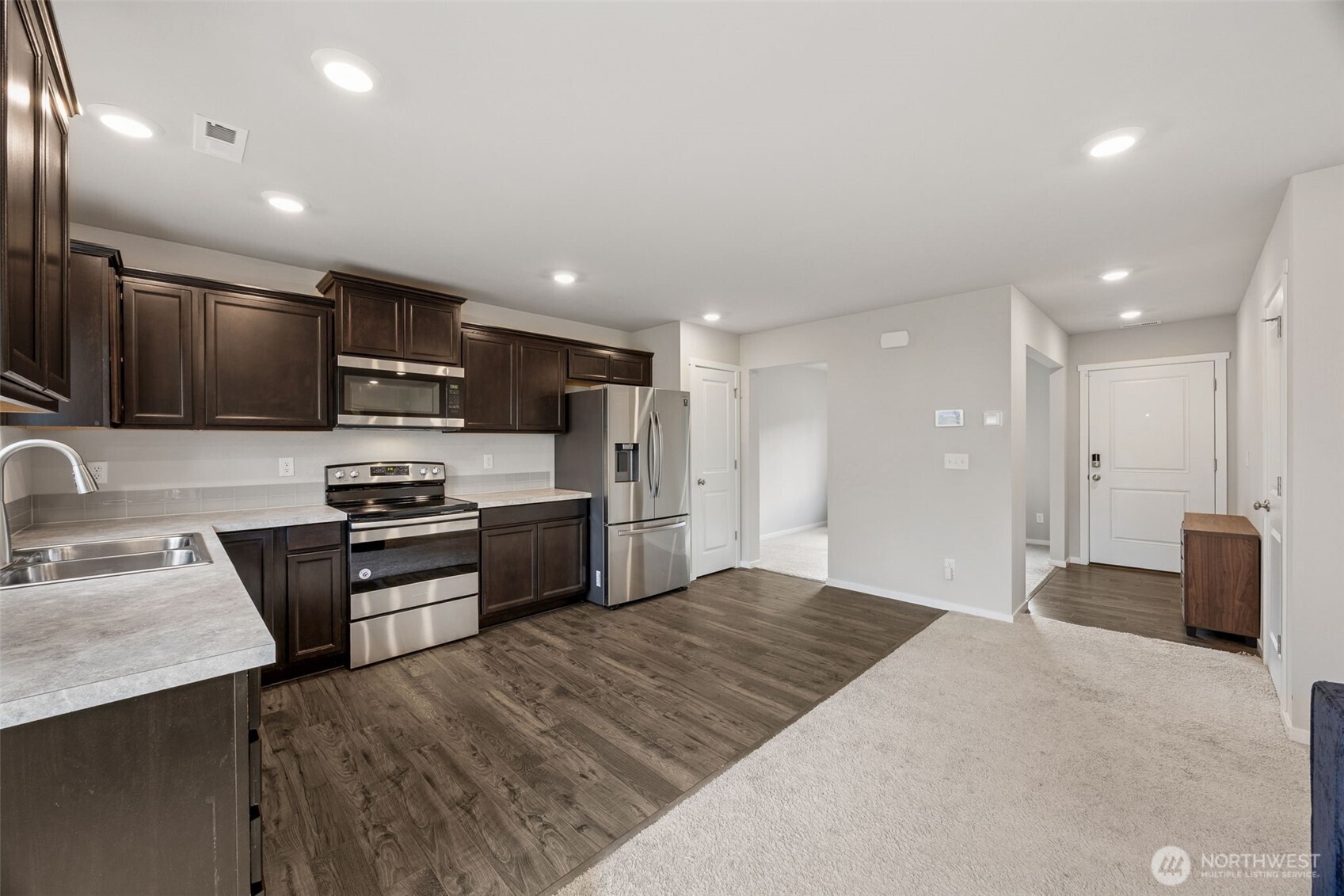 10735 183rd Street E, Puyallup, WA 98374