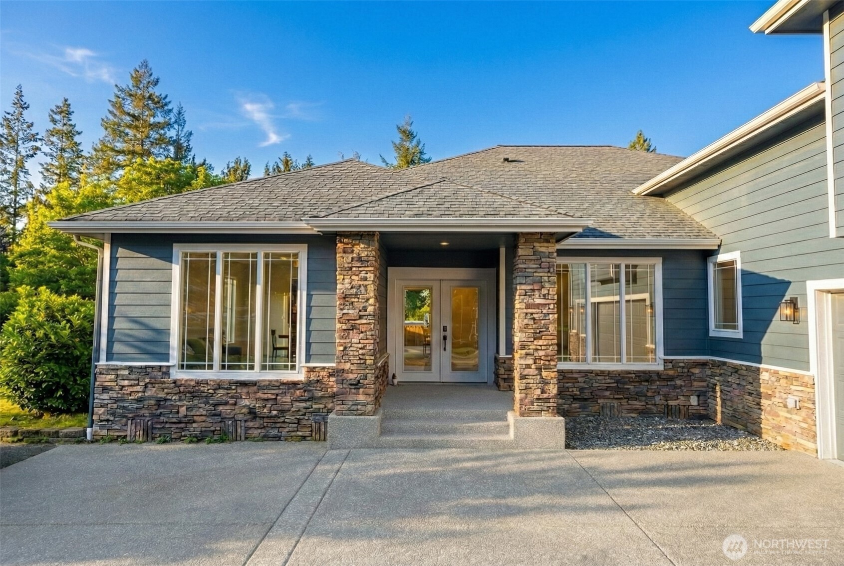 6223 Ebbert Drive SE, Port Orchard, WA 98367