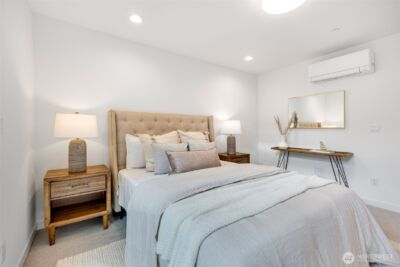 2110 1st Avenue N, Seattle, WA 98109 - Photo 20