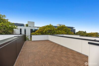 2110 1st Avenue N, Seattle, WA 98109 - Photo 26