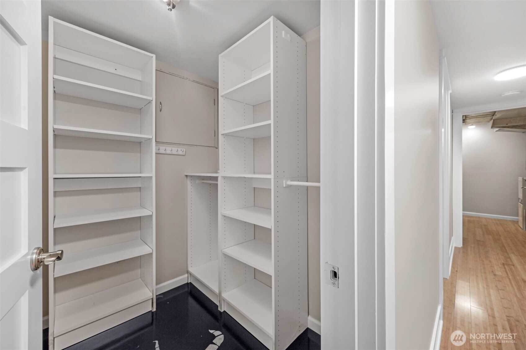 23619 5th Avenue W, Bothell, WA 98021