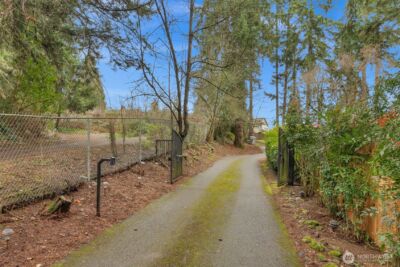 23619 5th Avenue W, Bothell, WA 98021 - Photo 32