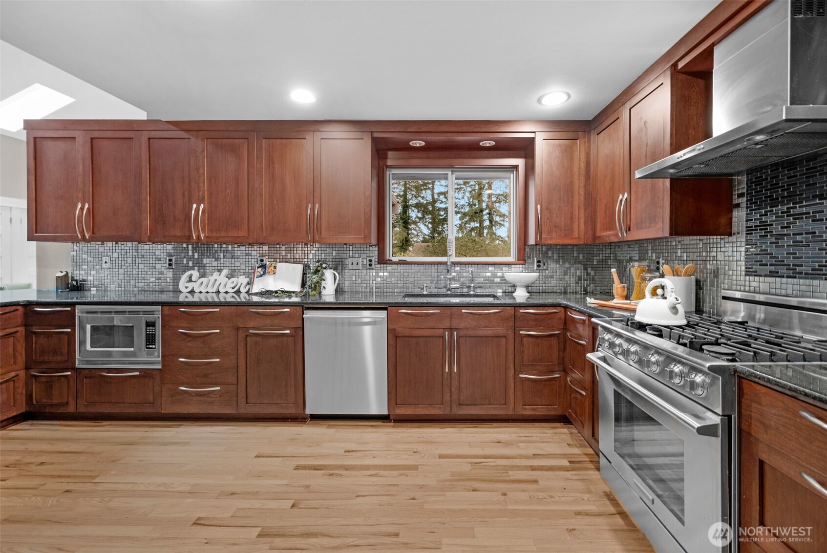 23619 5th Avenue W, Bothell, WA 98021