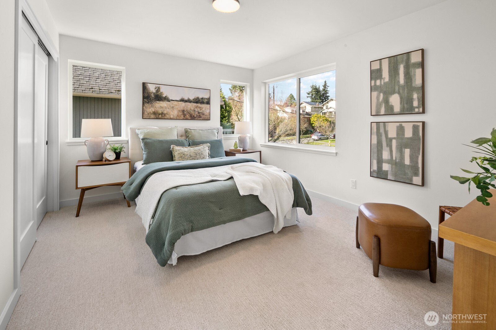 2851 NW 70th Street , Seattle, WA 98117