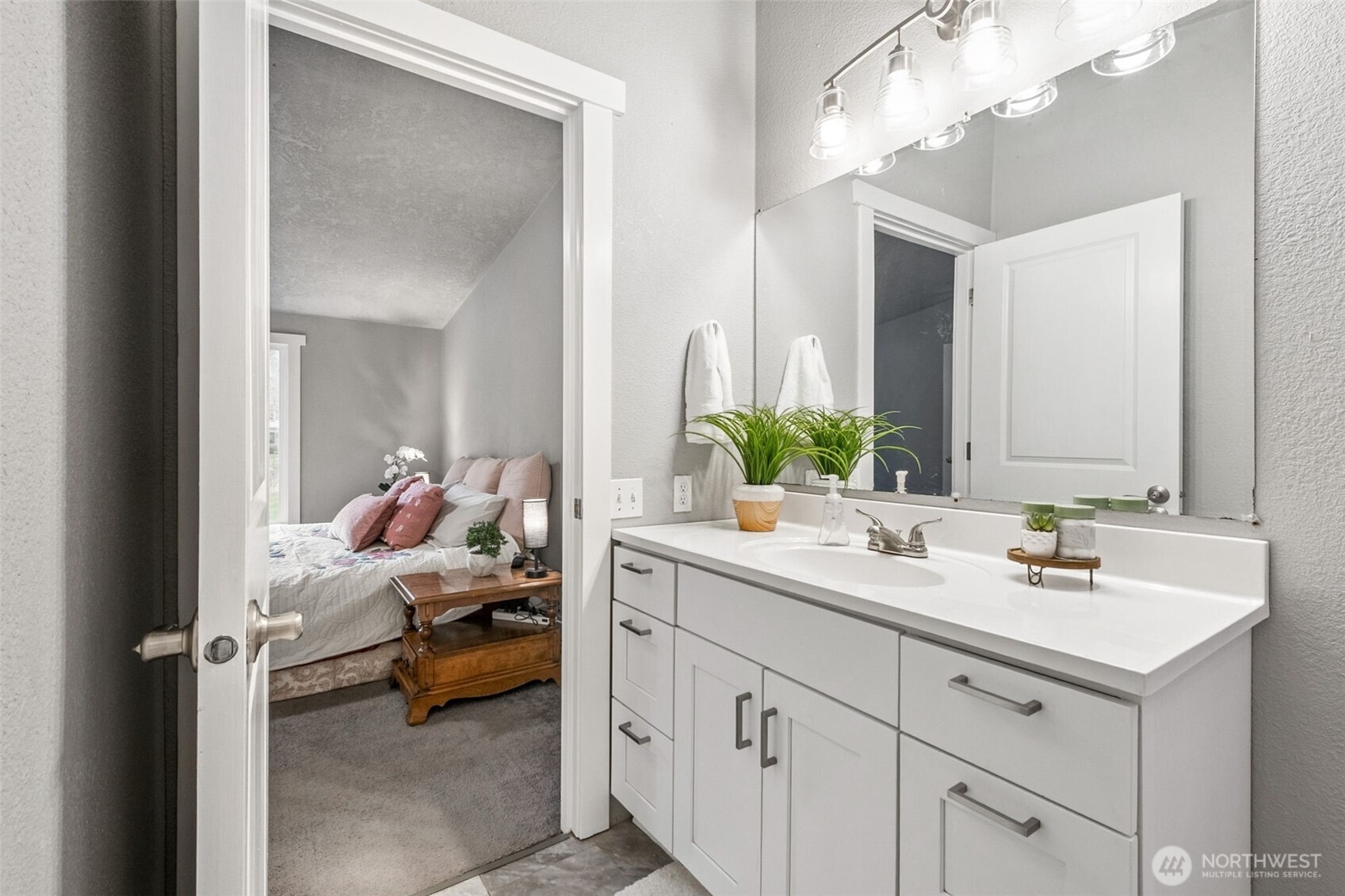 29313 318th Avenue SE, Ravensdale, WA 98051