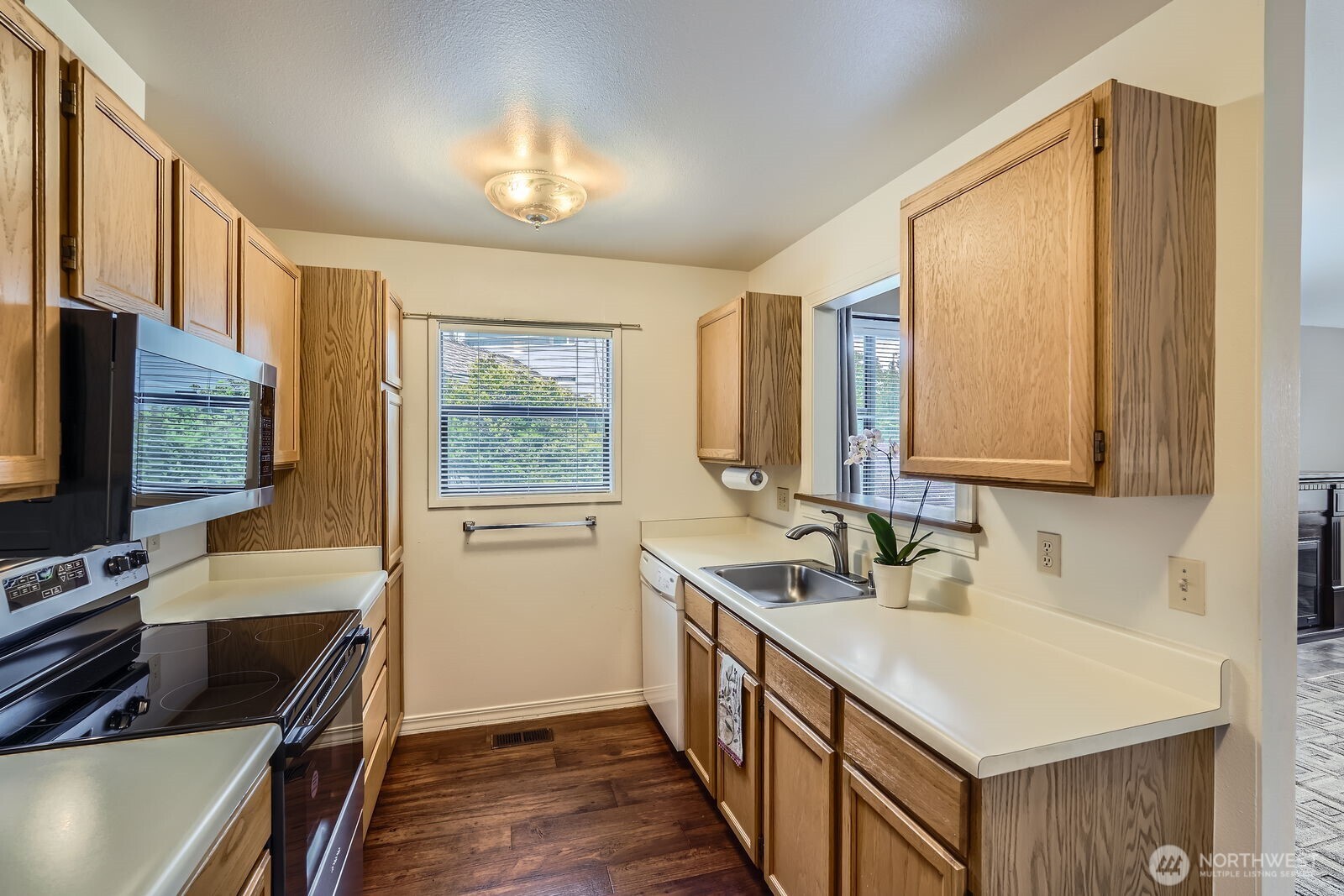 4105 Providence Point Drive SE, Issaquah, WA 98029