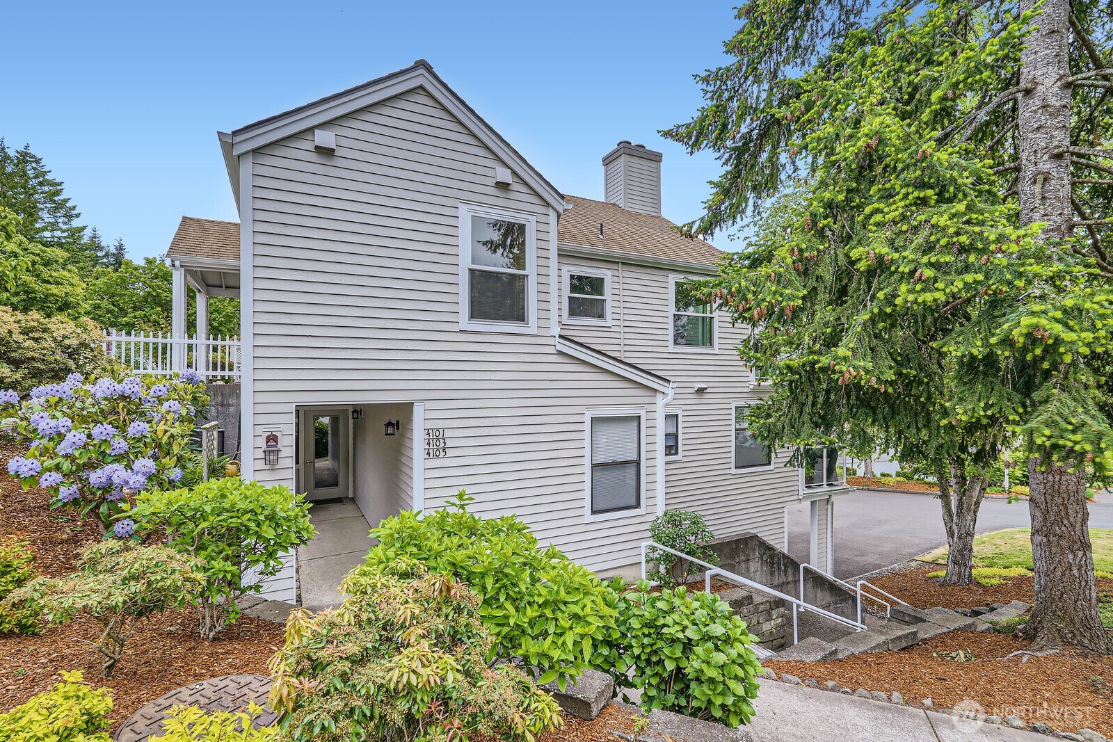 4105 Providence Point Drive SE, Issaquah, WA 98029