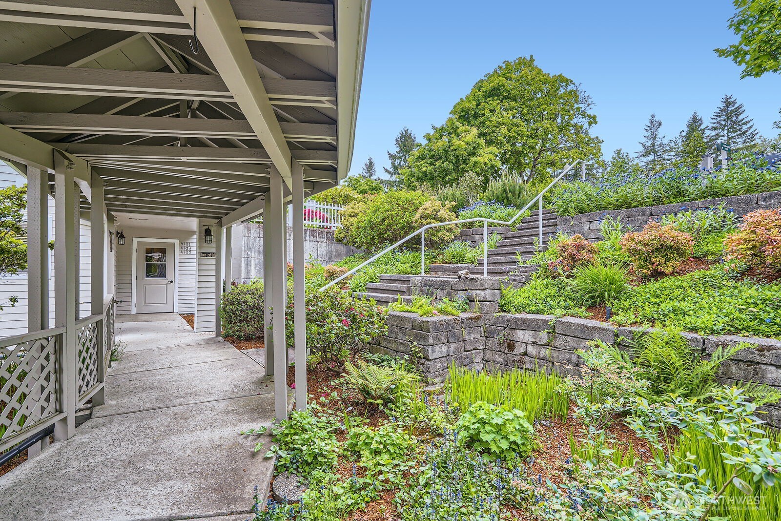 4105 Providence Point Drive SE, Issaquah, WA 98029